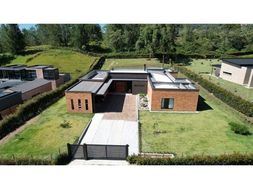 전원/농가 / La Ceja, Departamento de Antioquia