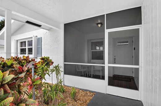 Villa - West Palm Beach, Palm Beach County