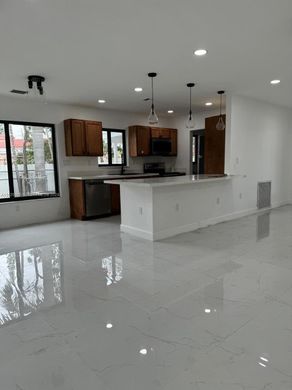 Villa - Wilton Manors, Broward County