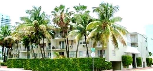 Complexes résidentiels à Miami Beach, Comté de Miami-Dade