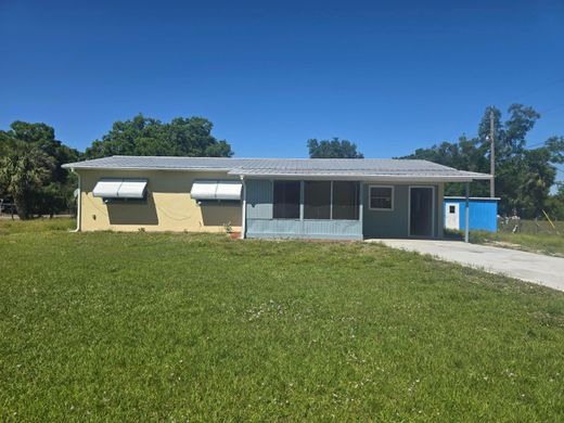 Willa w Okeechobee, Okeechobee County