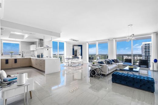 Residential complexes in North Miami Beach, Miami-Dade