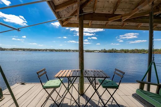 Villa in Lake Placid, Highlands County