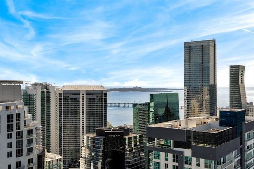 Kamienica w Miami, Miami-Dade County