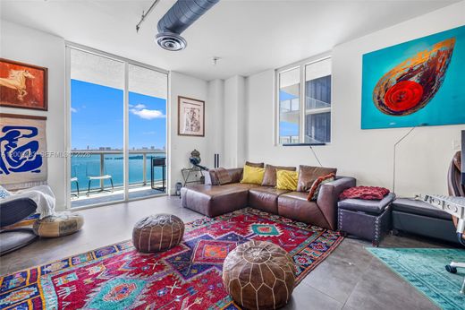 Residential complexes in Miami, Miami-Dade
