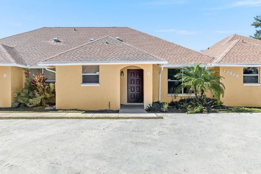 Townhouse in Wellington, Palm Beach