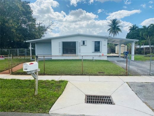 Villa in Lauderhill, Broward County