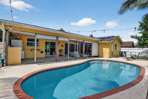 Villa in Deerfield Beach, Broward County