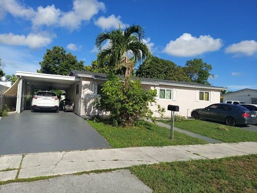 Villa in South Miami Heights, Miami-Dade County