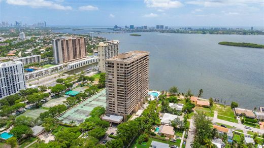 Komplex apartman Miami, Miami-Dade County
