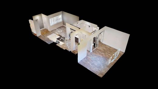 Residential complexes in Boca Raton, Palm Beach