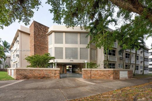 公寓楼  Coral Gables, Miami-Dade County