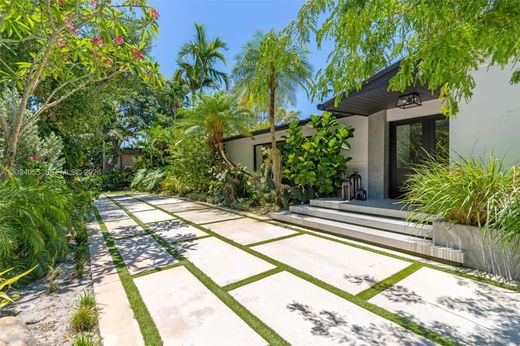 Villa in Pinecrest, Miami-Dade