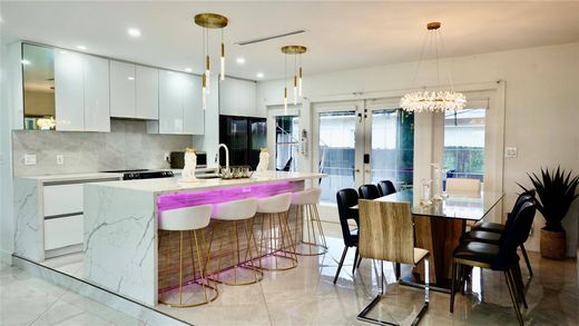 Villa in Hollywood, Broward County