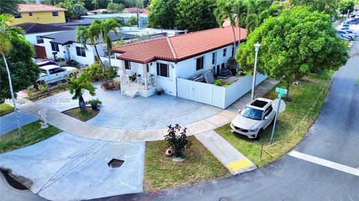 Villa in Miami, Miami-Dade