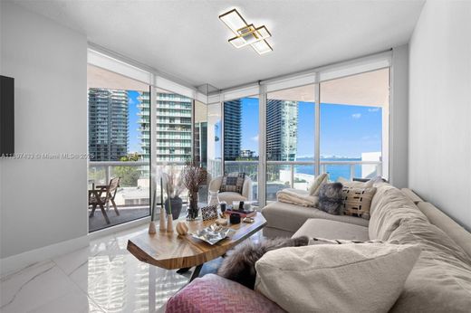 Kamienica w Miami, Miami-Dade County