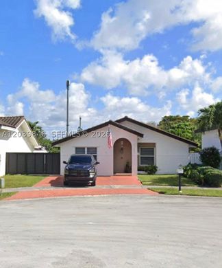Villa in Miami, Miami-Dade