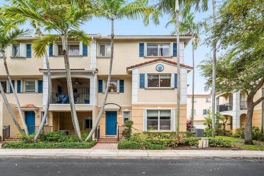 Таунхаус, Boynton Beach, Palm Beach County