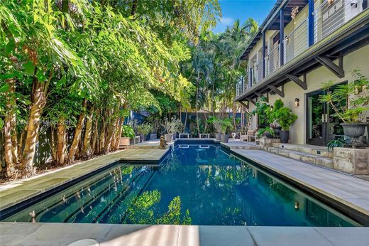 Villa in Coconut Grove, Miami-Dade