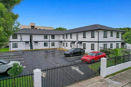 Complexes résidentiels à Miami Heights Trailer Park, Comté de Miami-Dade