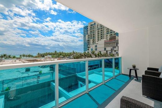 Complexes résidentiels à Miami Beach, Comté de Miami-Dade