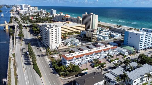 Townhouse - Hollywood, Broward County