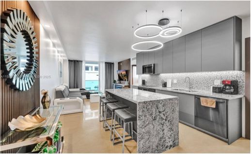 公寓楼  Hollywood, Broward County