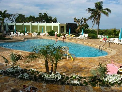 Complesso residenziale a Miami Beach, Miami-Dade County