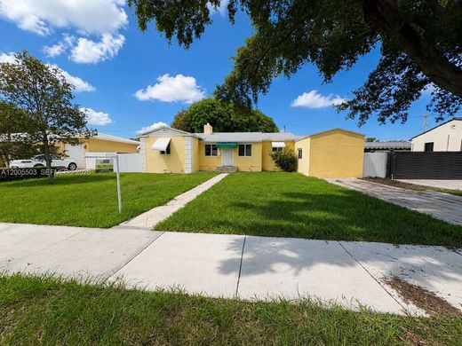 Villa en Miami Springs, Miami-Dade County