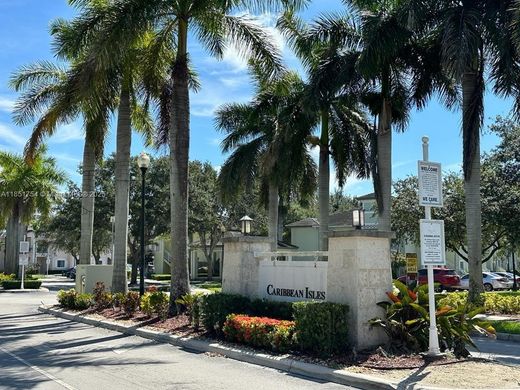 Complexes résidentiels à Homestead, Comté de Miami-Dade
