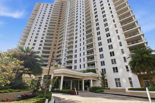 Residential complexes in Miami, Miami-Dade