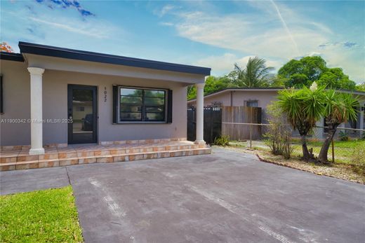 ﻓﻴﻼ ﻓﻲ Hialeah, Miami-Dade County