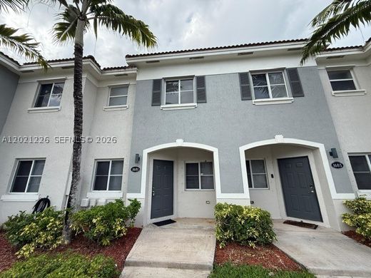 Жилой комплекс, Homestead, Miami-Dade County