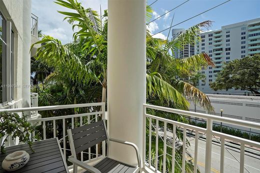 Komplex apartman Miami Beach, Miami-Dade County