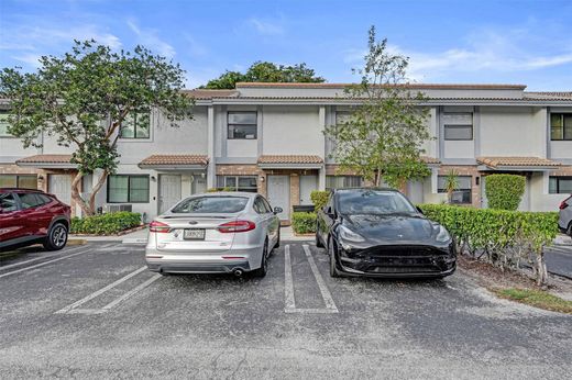 Casa di città a Coral Springs, Broward County