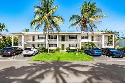 Residential complexes in Delray Beach, Palm Beach