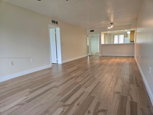 ‏בניין ב  West Palm Beach, Palm Beach County