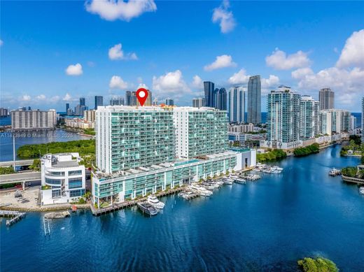 Κτίριο σε Sunny Isles Beach, Miami-Dade County