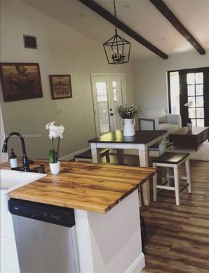 Şehir evi  Miami, Miami-Dade County