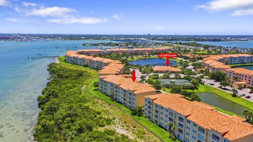 Wohnkomplexe in Fort Pierce, Saint Lucie County