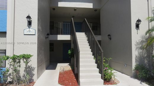 Complexes résidentiels à West Palm Beach, Comté de Palm Beach