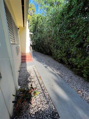 Edificio en Miami Beach, Miami-Dade County