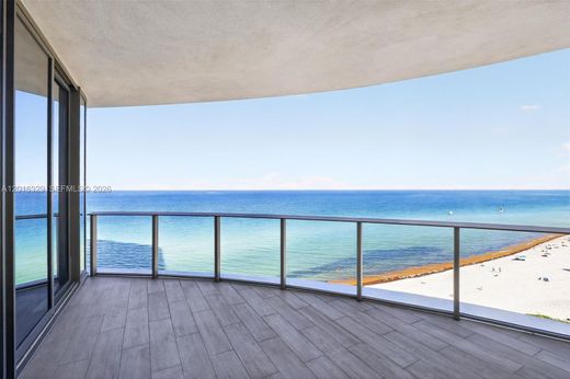 Residential complexes in Sunny Isles Beach, Miami-Dade