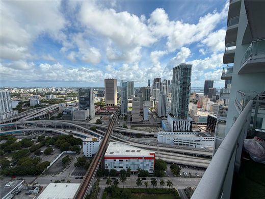 Komplex apartman Miami, Miami-Dade County