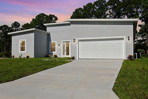 Villa in Palm Bay, Brevard County