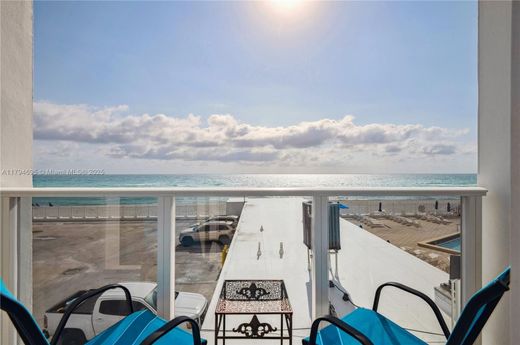 مجمع شقق ﻓﻲ Hollywood, Broward County