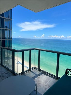 Complesso residenziale a Sunny Isles Beach, Miami-Dade County