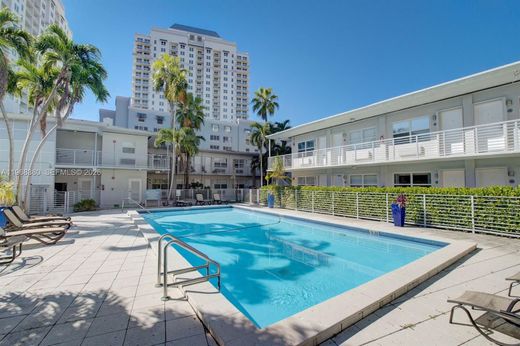 Residential complexes in Miami, Miami-Dade