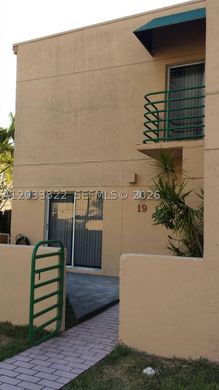 Townhouse in Miami, Miami-Dade