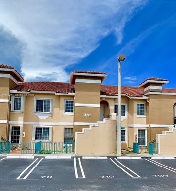 Complexes résidentiels à Miami, Comté de Miami-Dade